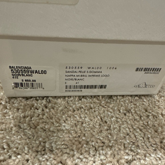 BALENCIAGA NAPPA MI-BRILL IMPRIME LOGO SANDAL. Size 41 - Picture 4 of 4